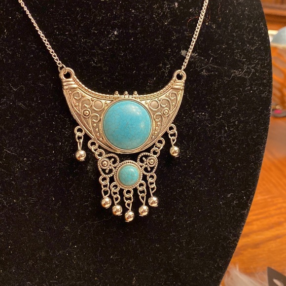 Everything must go sale - Picture 8 of 12